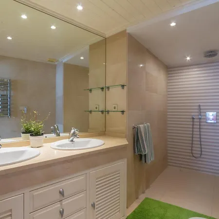 Amazing Rooftop マルベーリャ